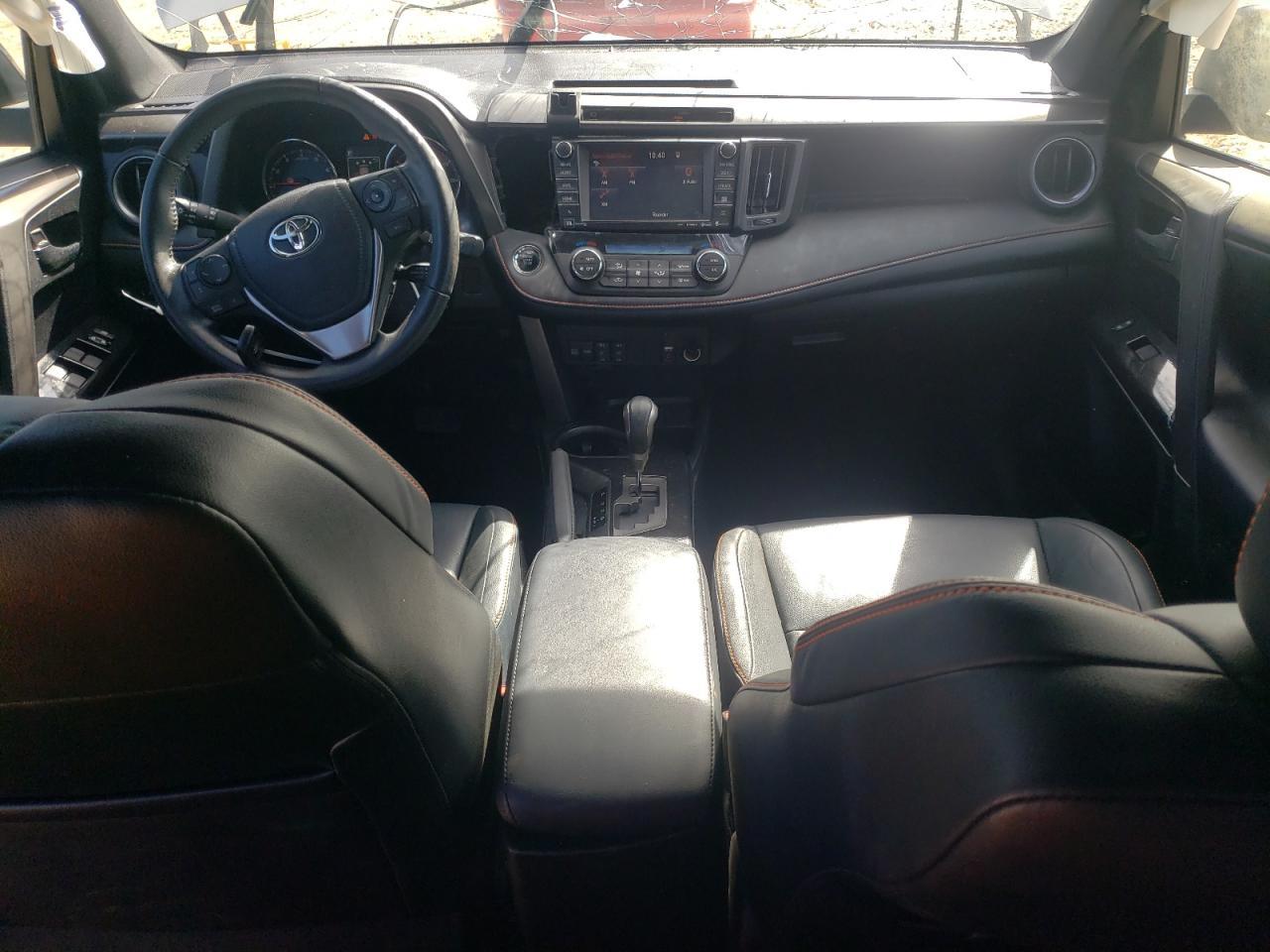 2016 TOYOTA RAV4