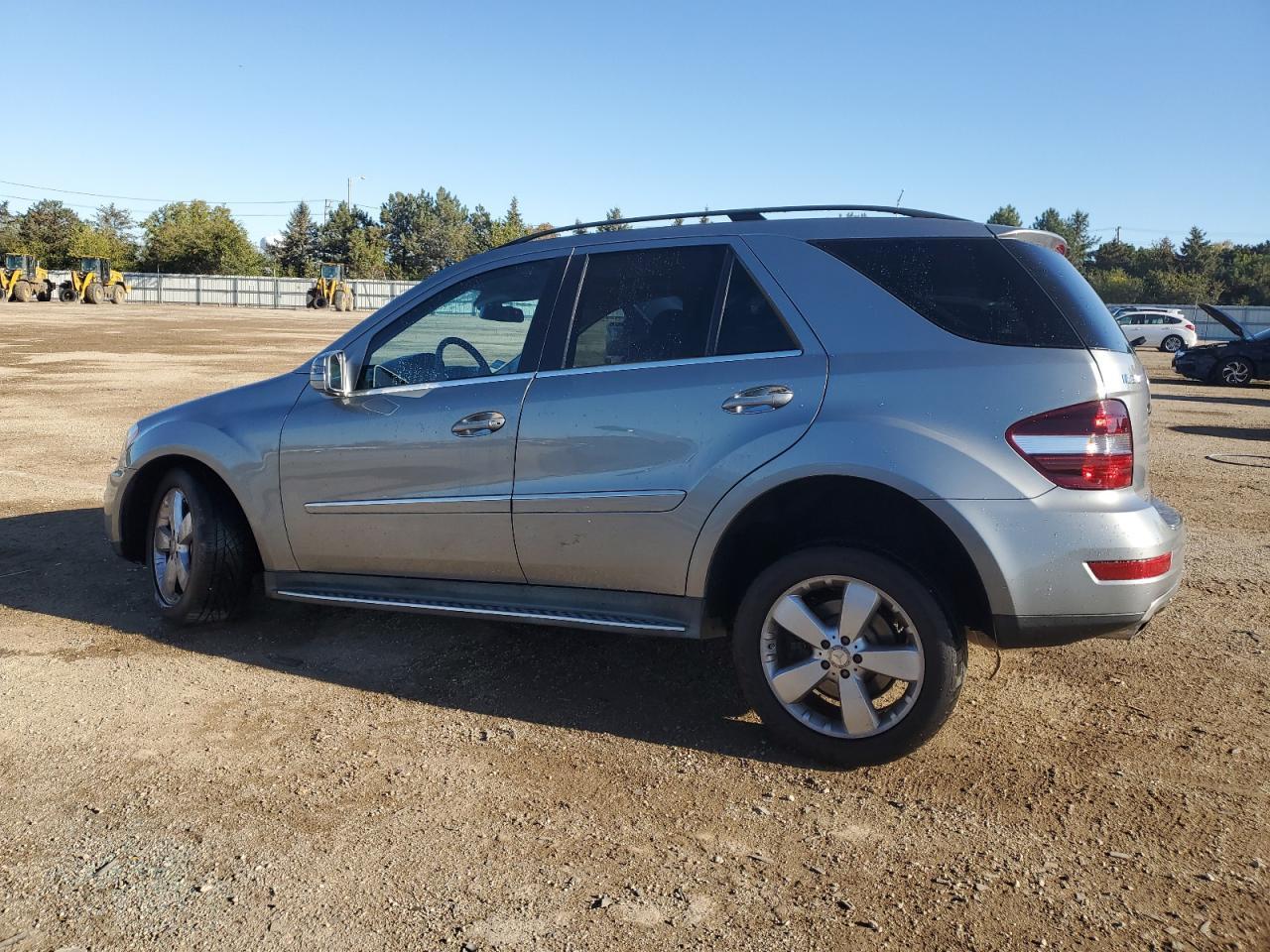 2011 MERCEDES-BENZ ML-Class