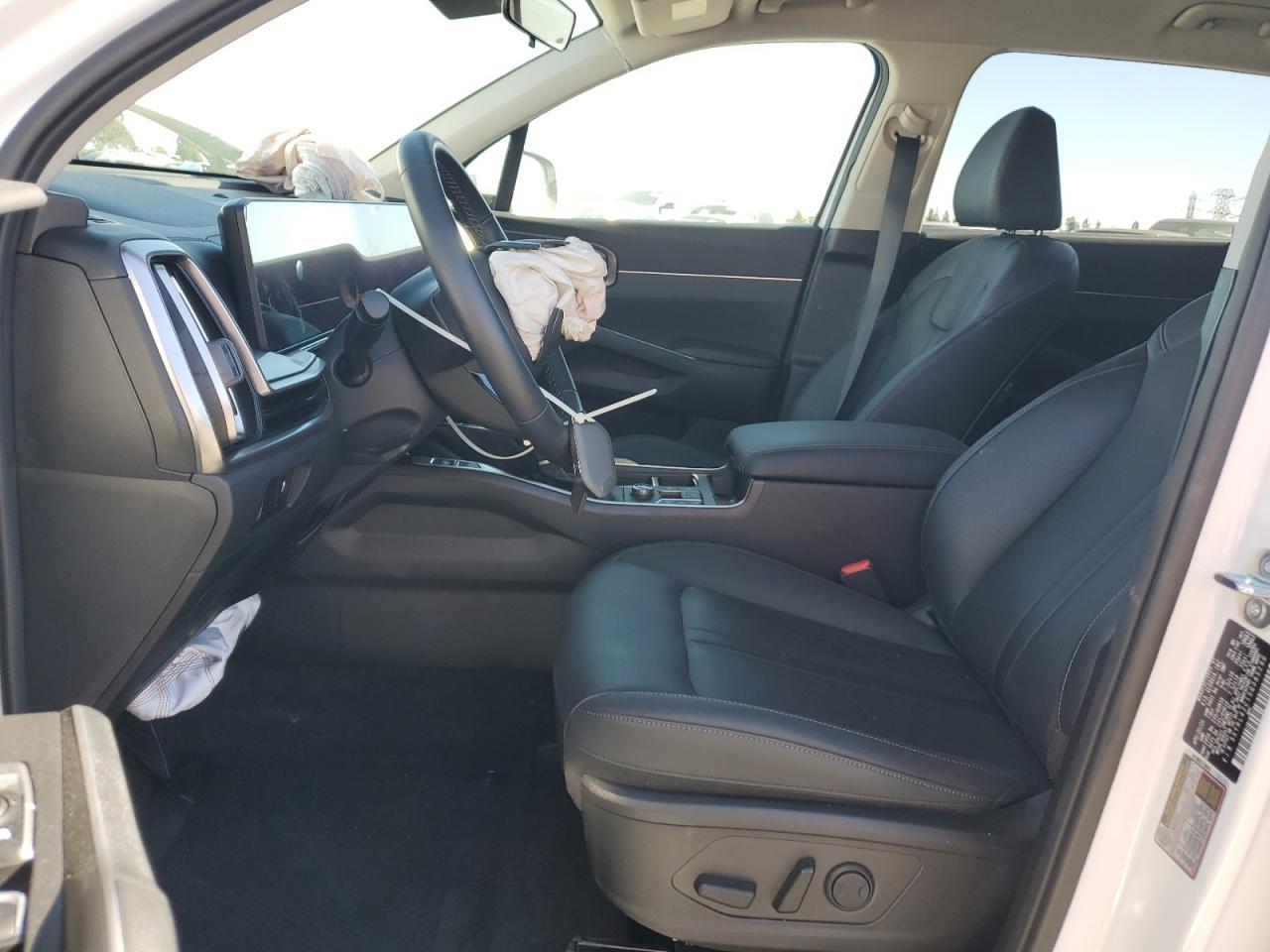 2025 KIA SORENTO