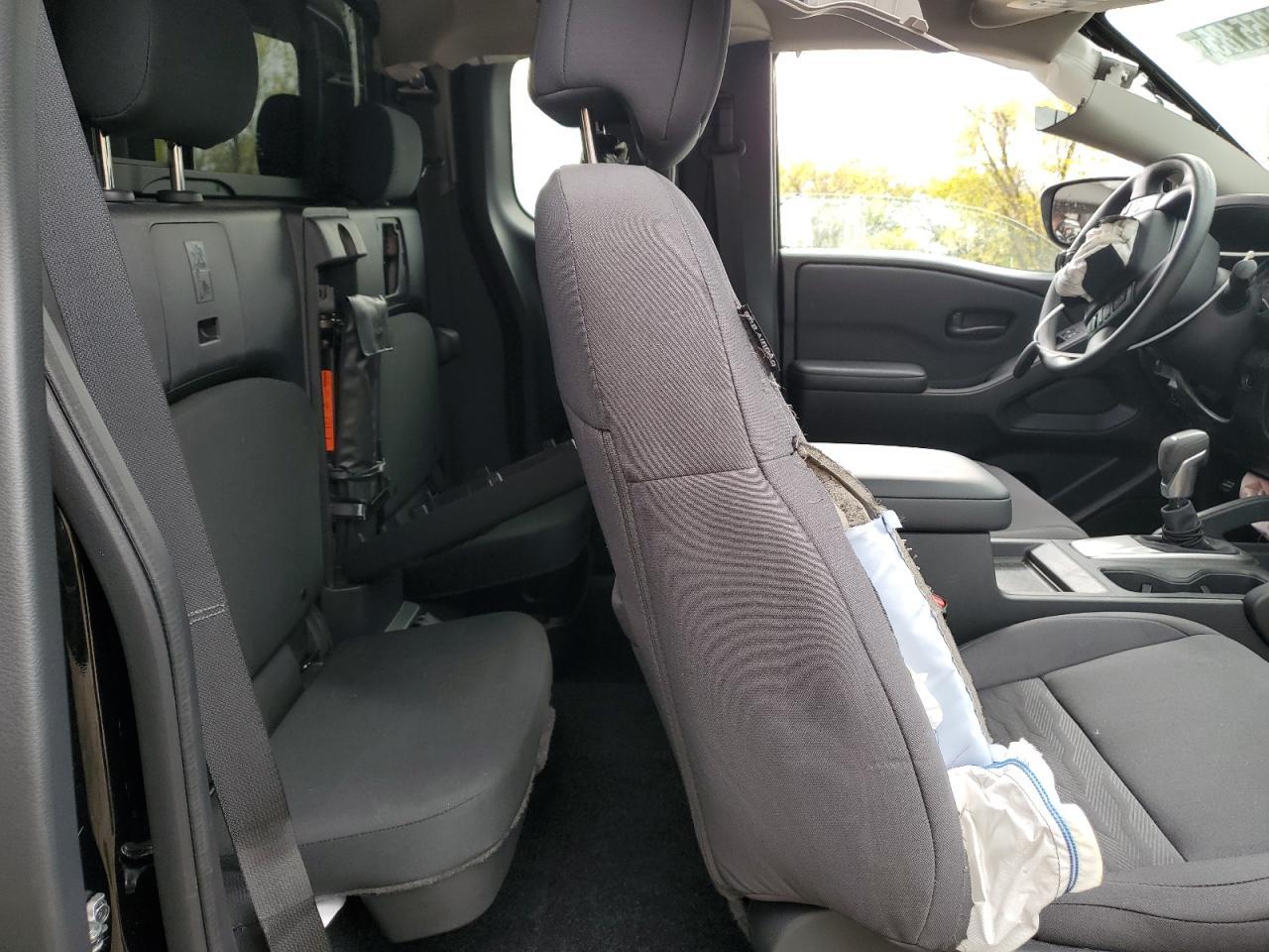2025 NISSAN Frontier