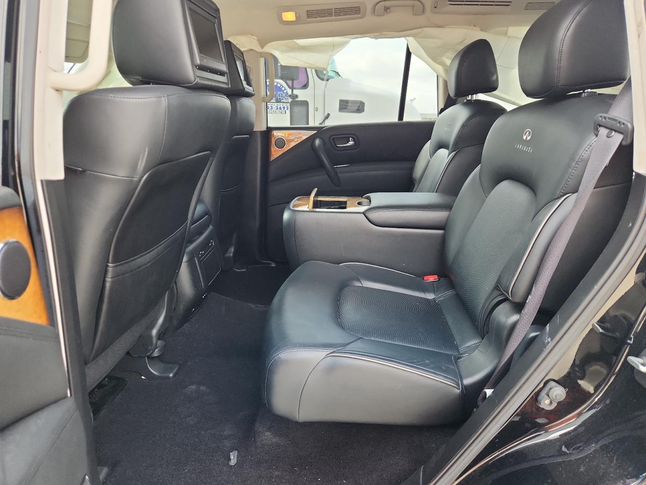 2011 INFINITI QX56