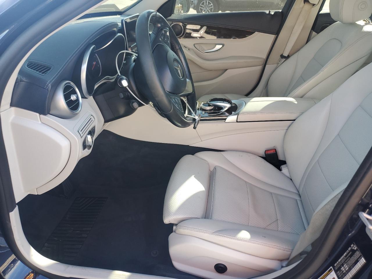 2016 MERCEDES-BENZ C-CLASS