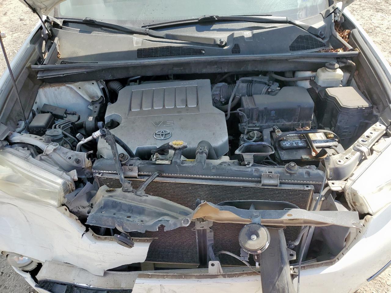 2012 TOYOTA HIGHLANDER