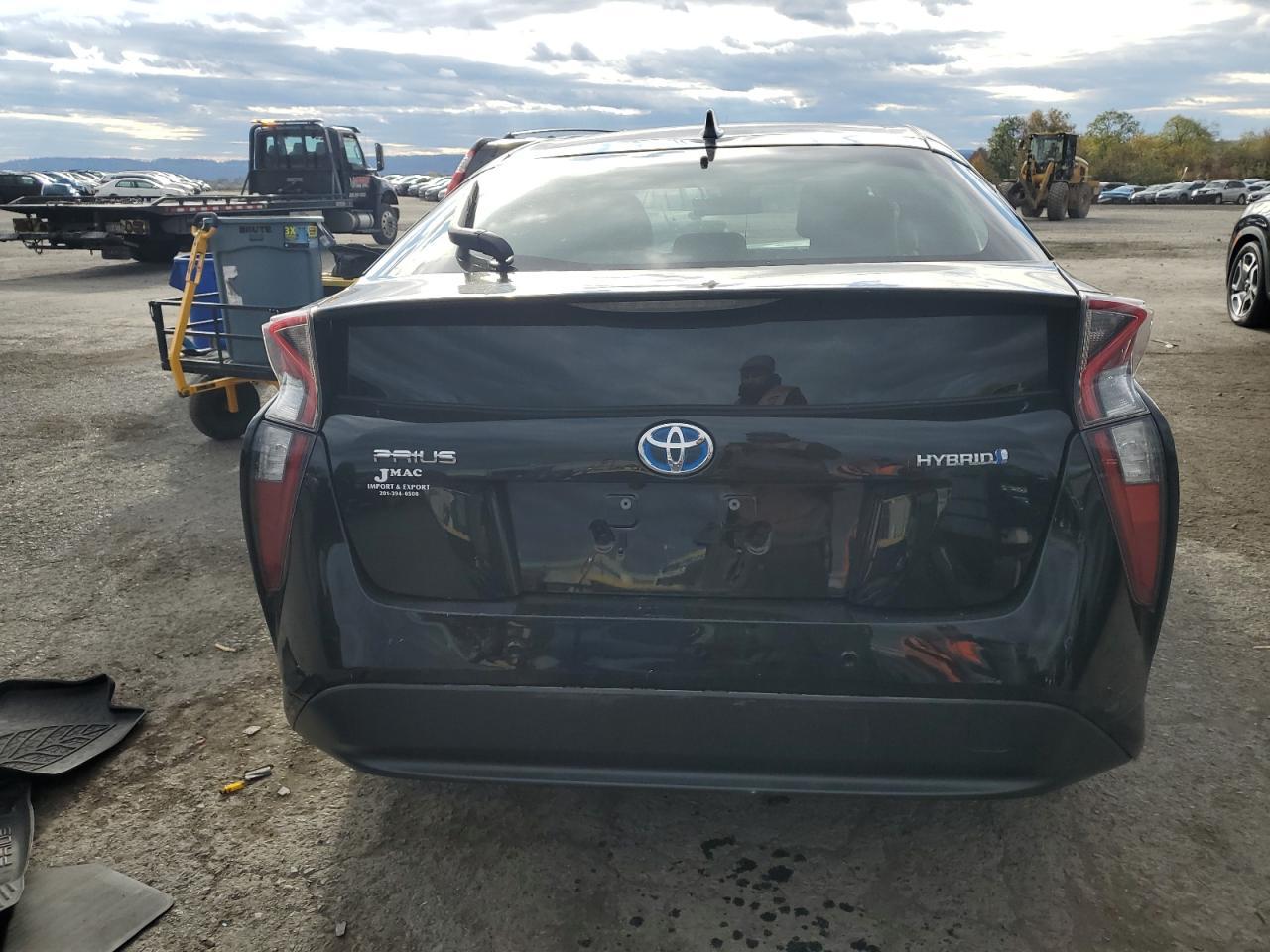 2018 TOYOTA PRIUS