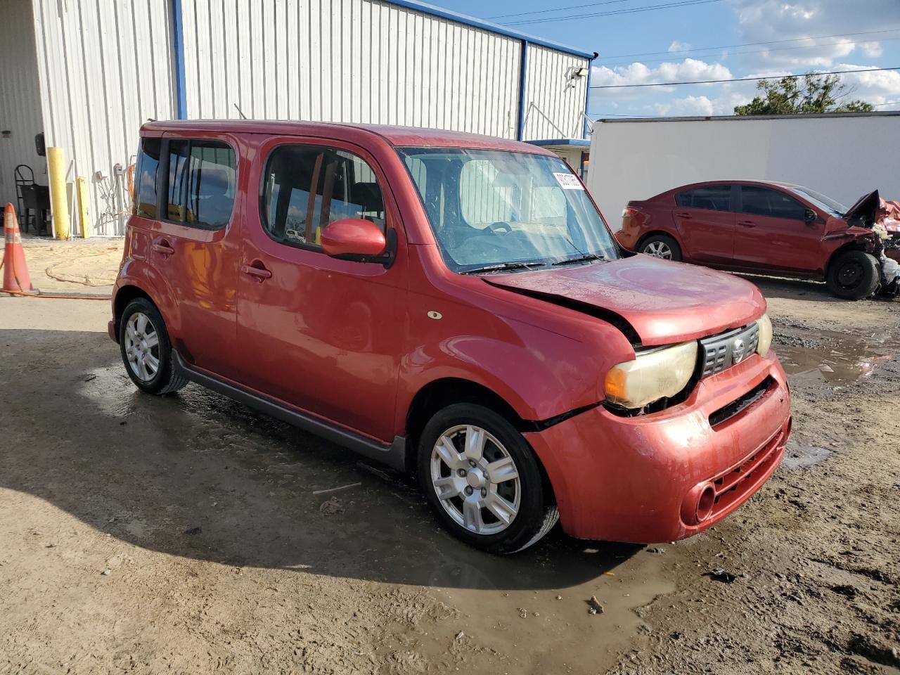 2010 NISSAN CUBE