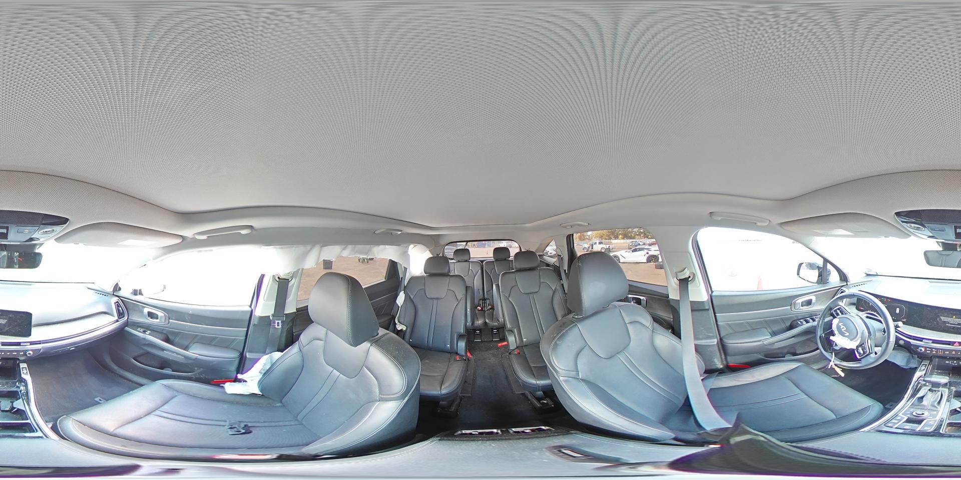2025 KIA SORENTO