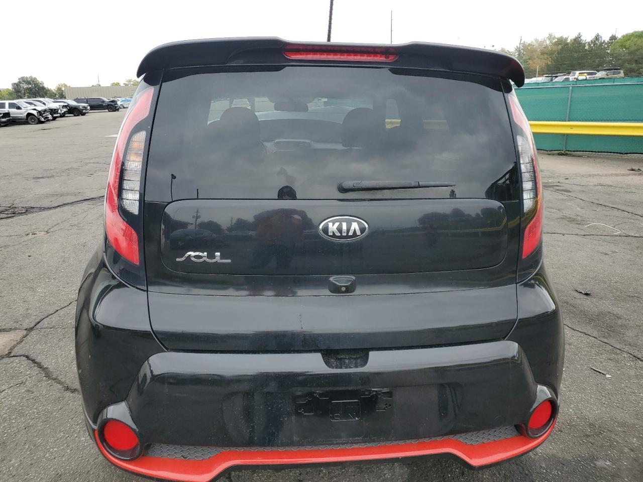 2015 KIA SOUL