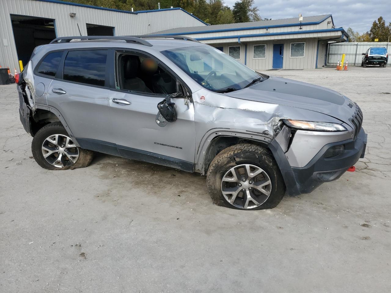 2018 JEEP CHEROKEE