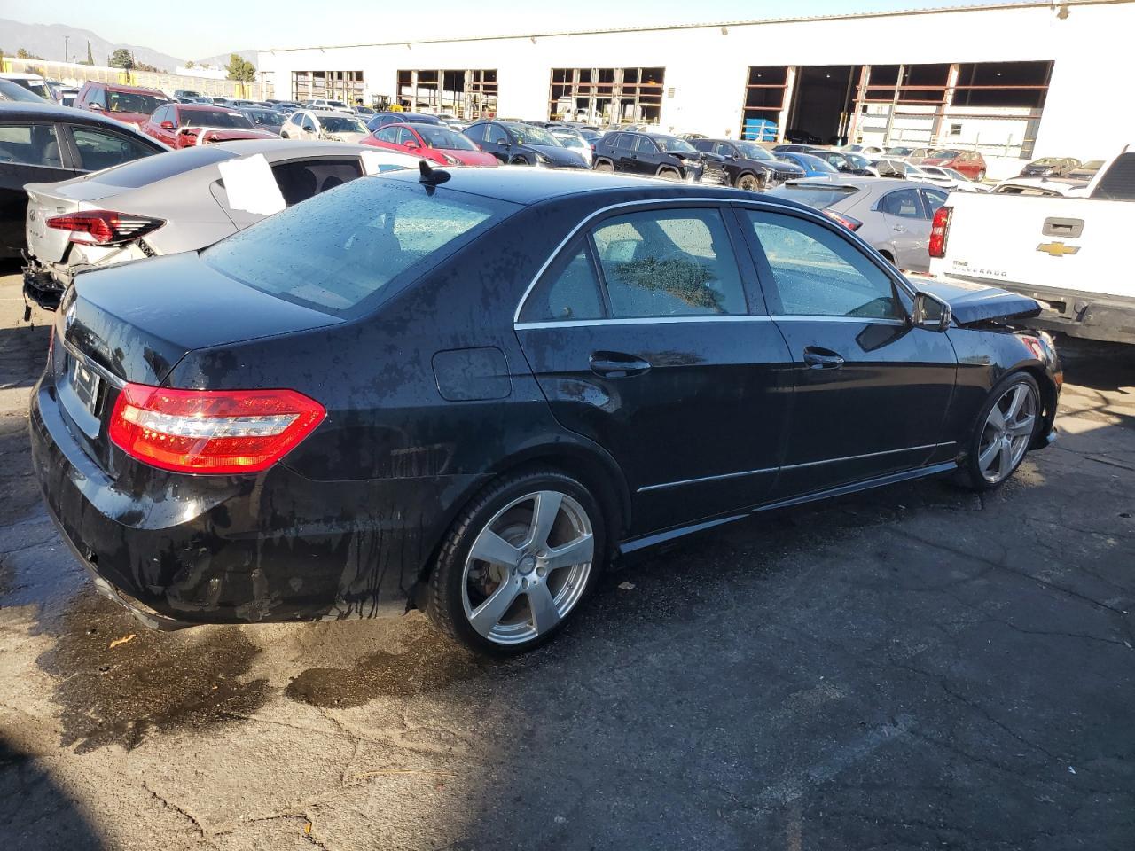 2011 MERCEDES-BENZ E-Class
