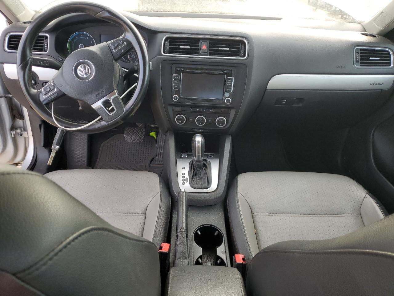 2014 VOLKSWAGEN JETTA