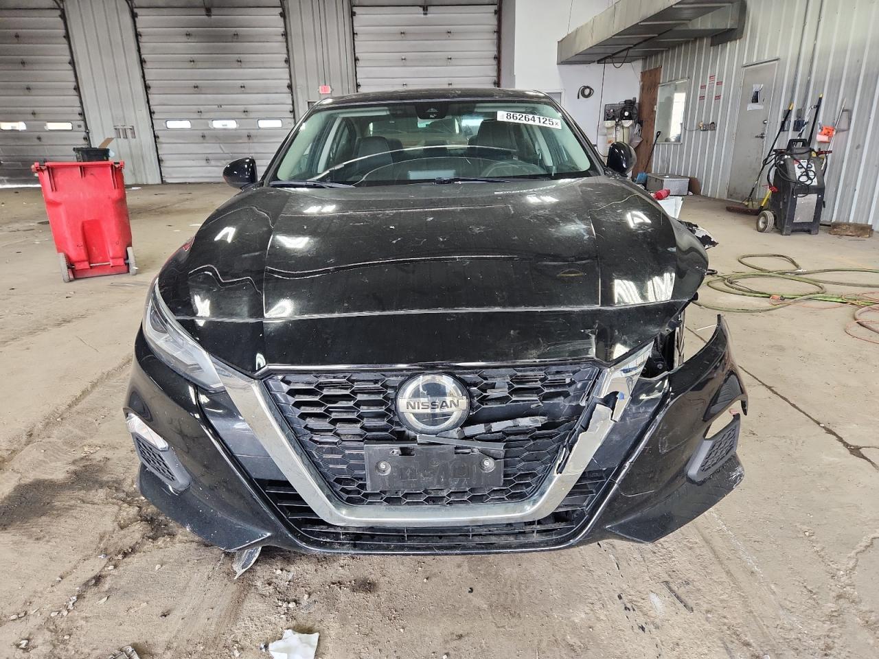 2022 NISSAN ALTIMA