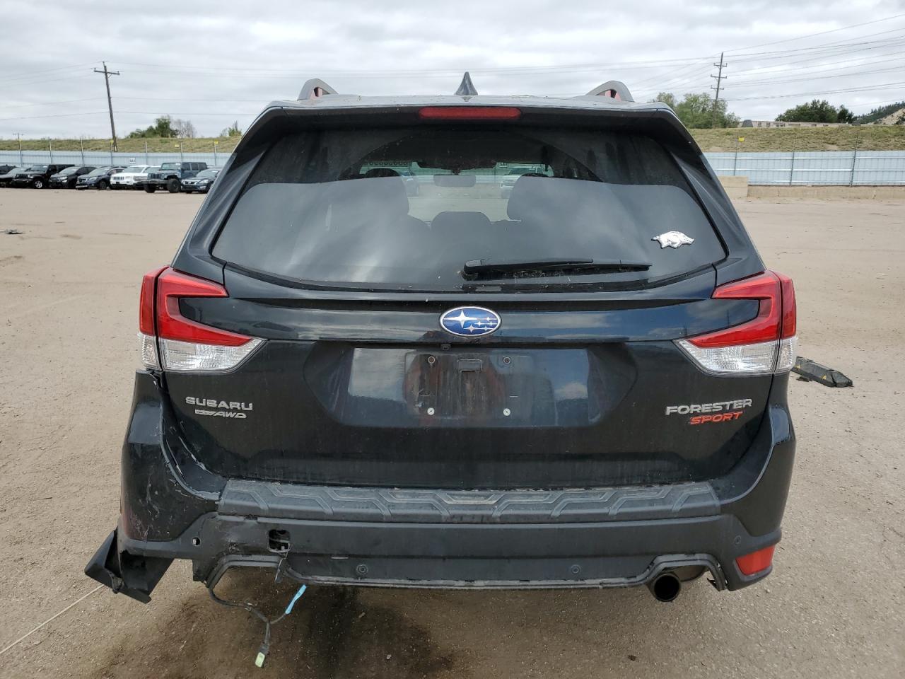 2022 SUBARU FORESTER