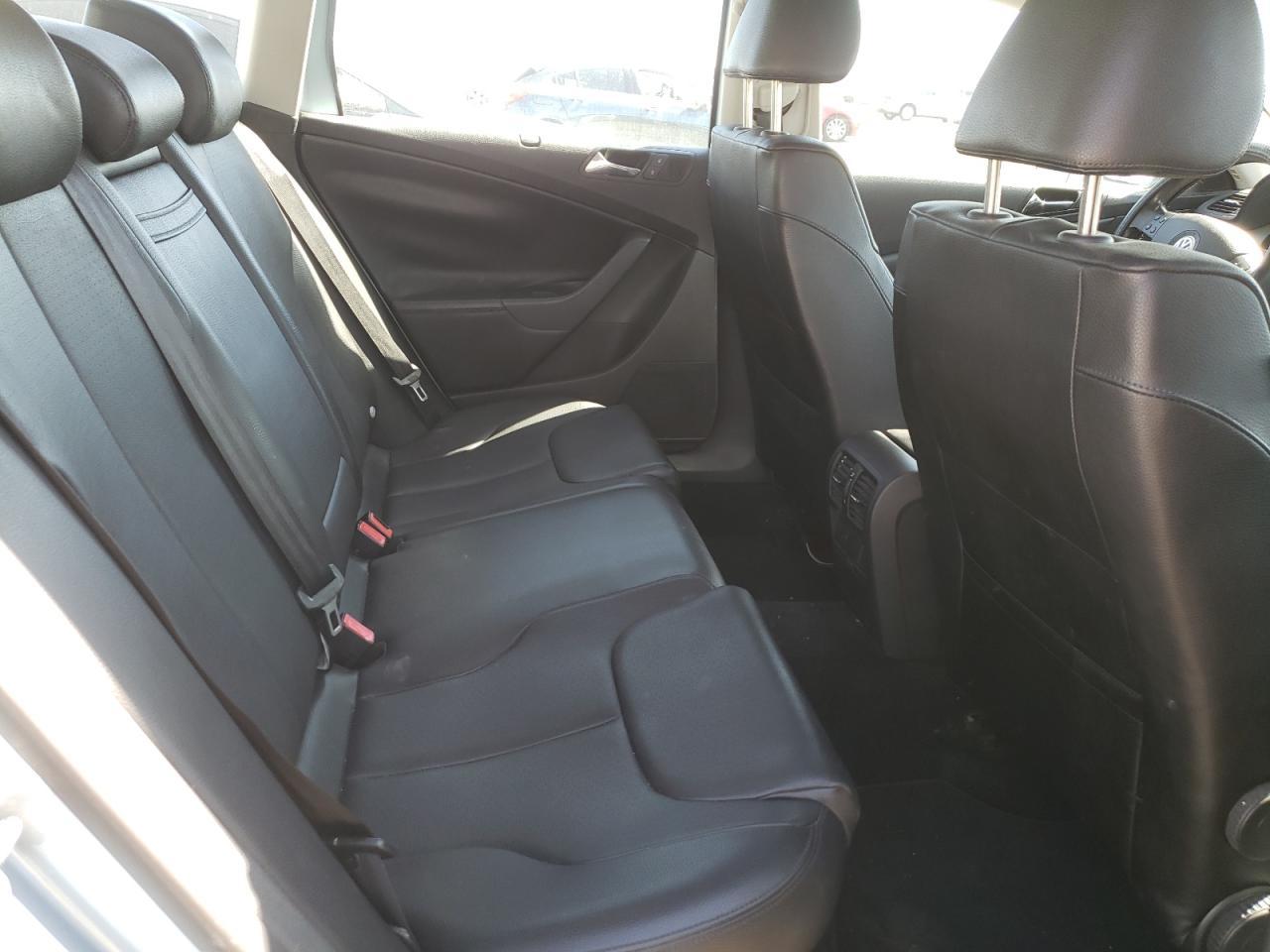 2008 VOLKSWAGEN Passat