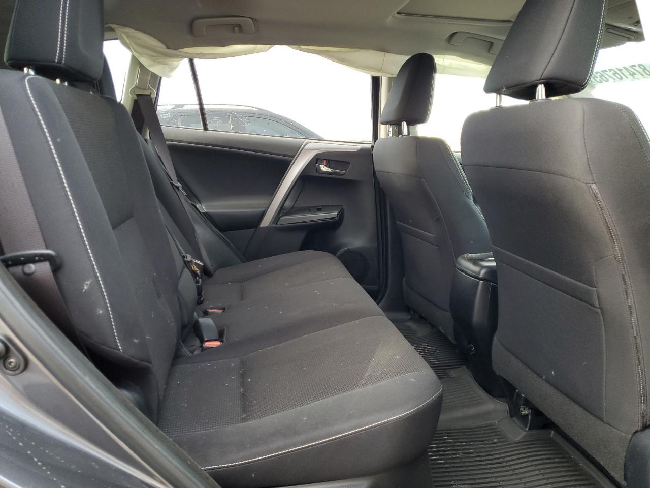 2016 TOYOTA RAV4