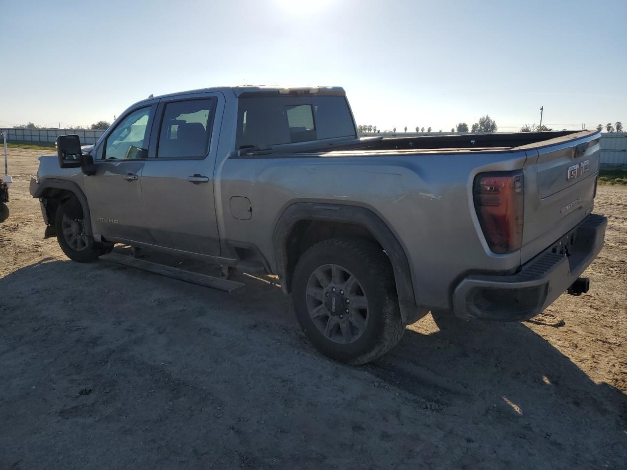 2025 GMC Sierra