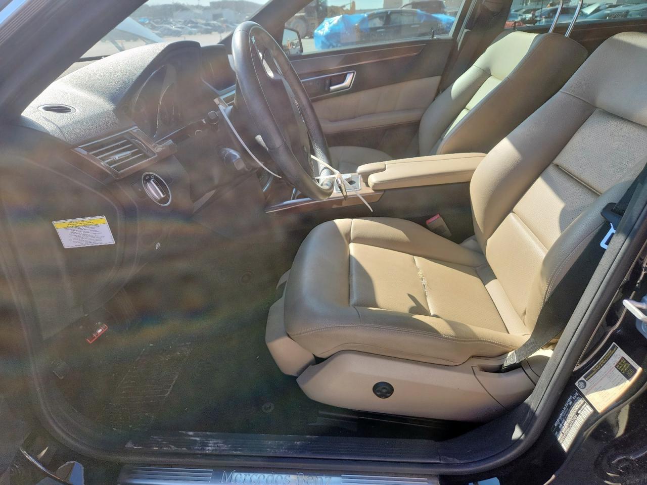 2012 MERCEDES-BENZ E-Class