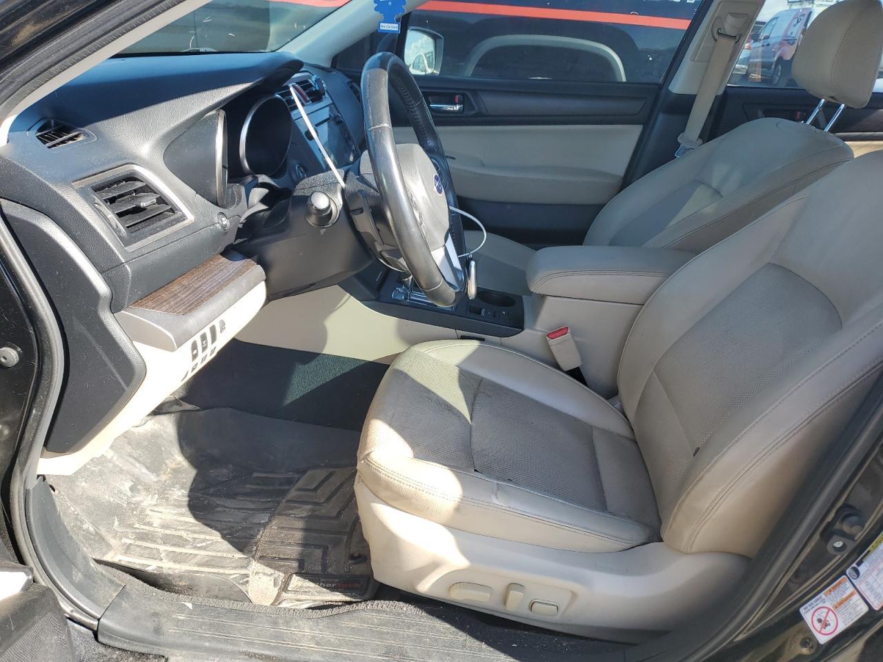 2015 SUBARU Legacy