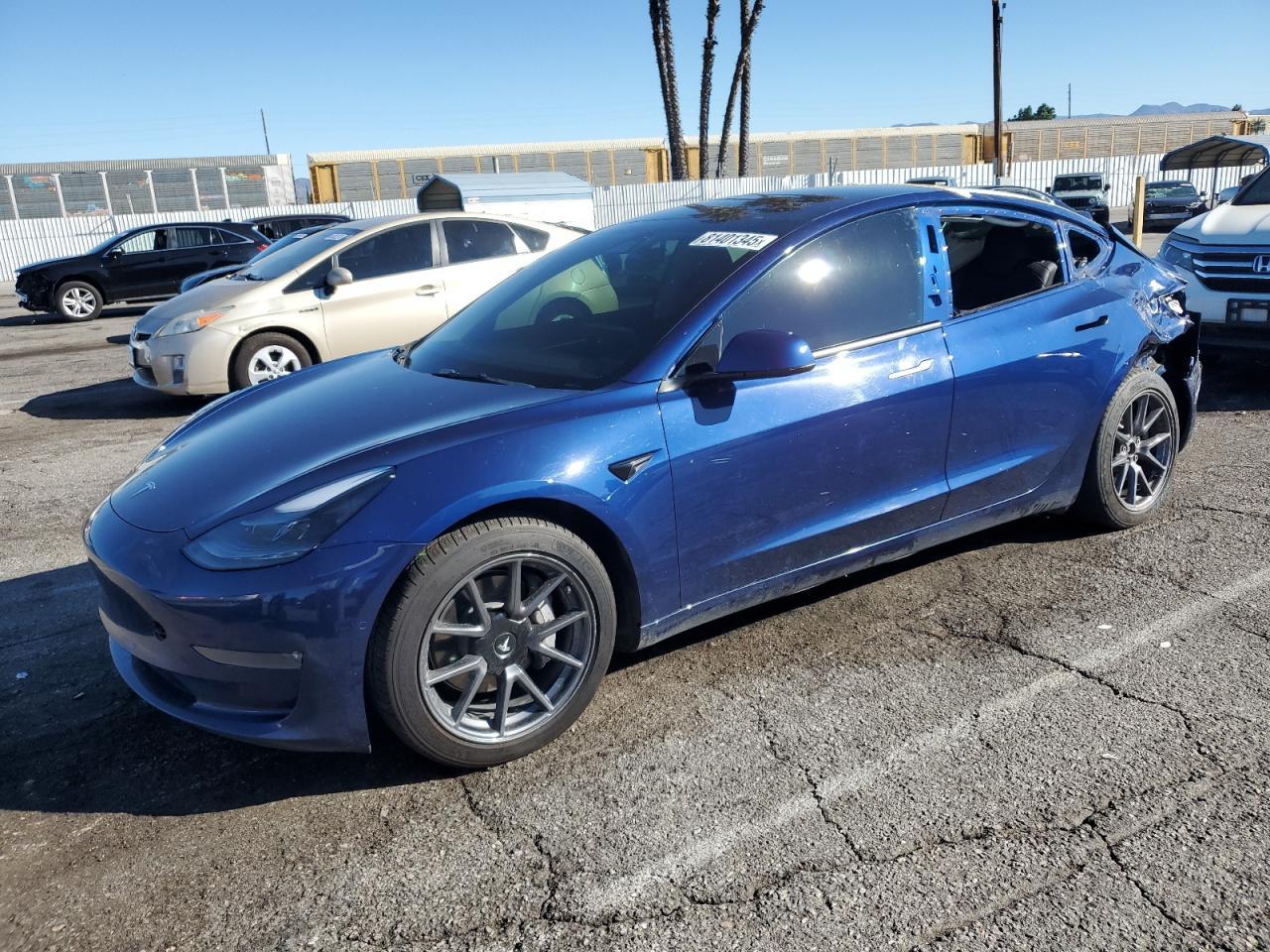 2022 TESLA MODEL 3