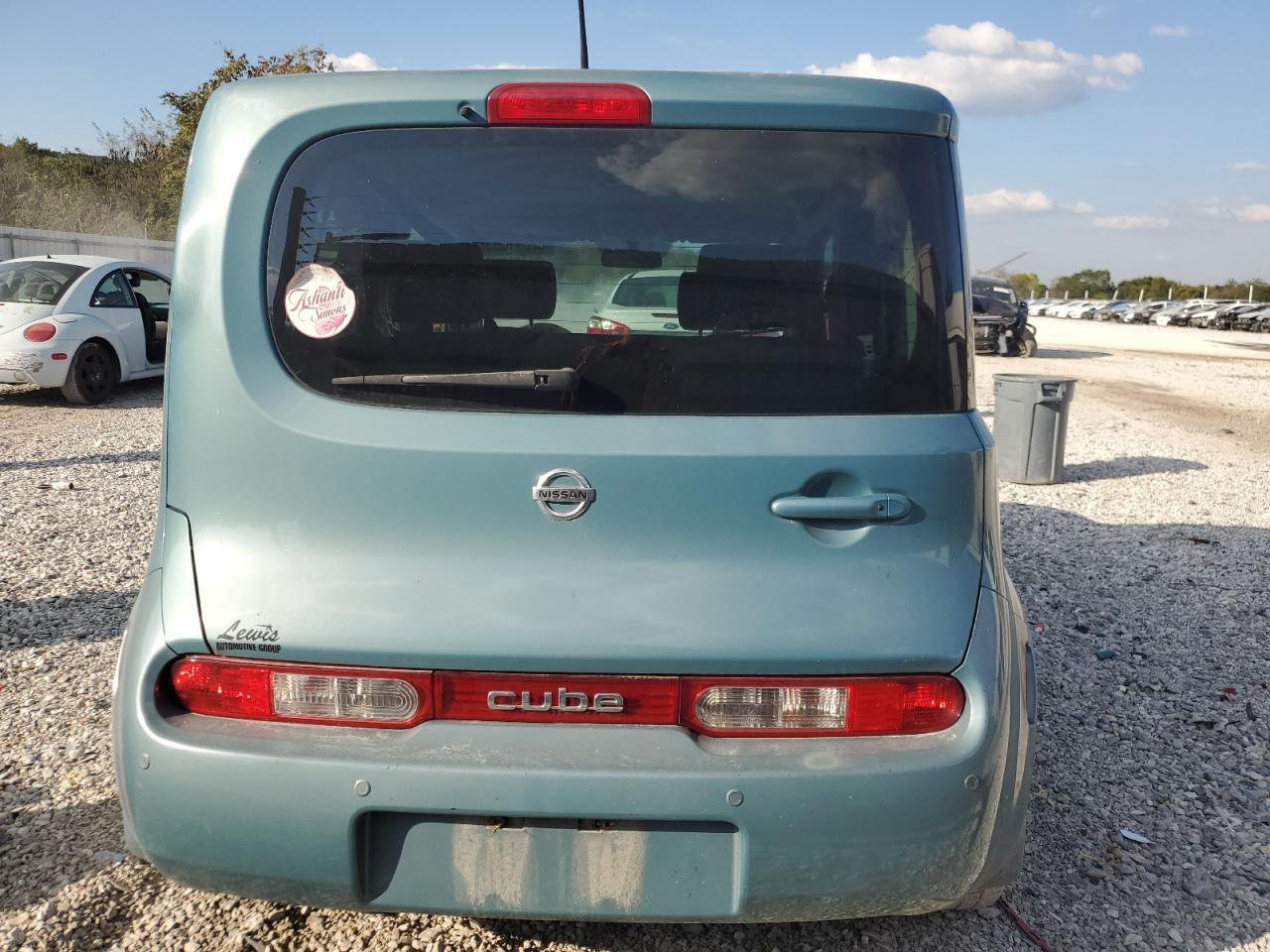 2009 NISSAN CUBE
