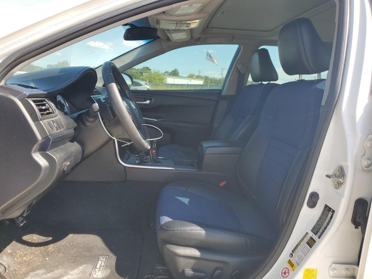 2016 TOYOTA CAMRY
