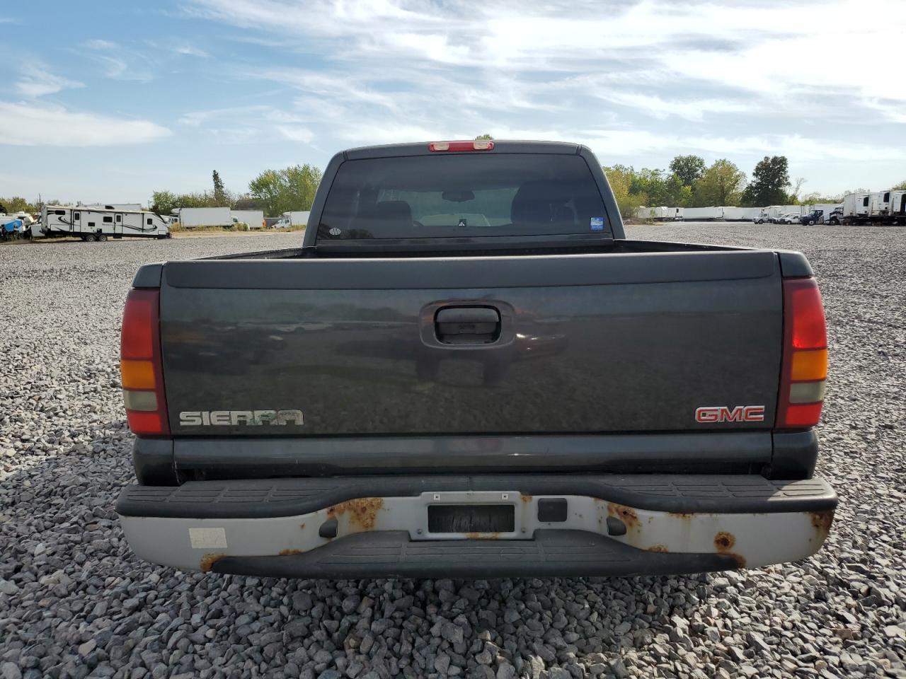 2003 GMC Sierra