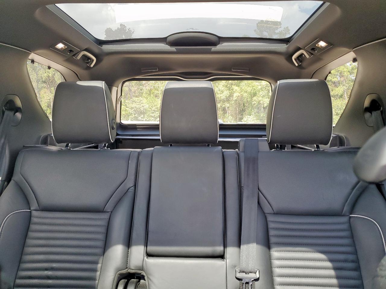 2018 LAND ROVER Discovery