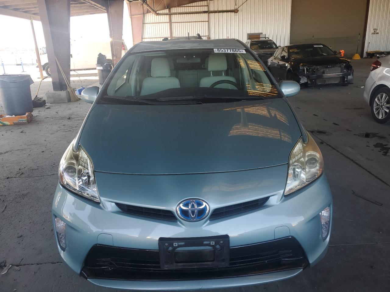 2015 TOYOTA PRIUS