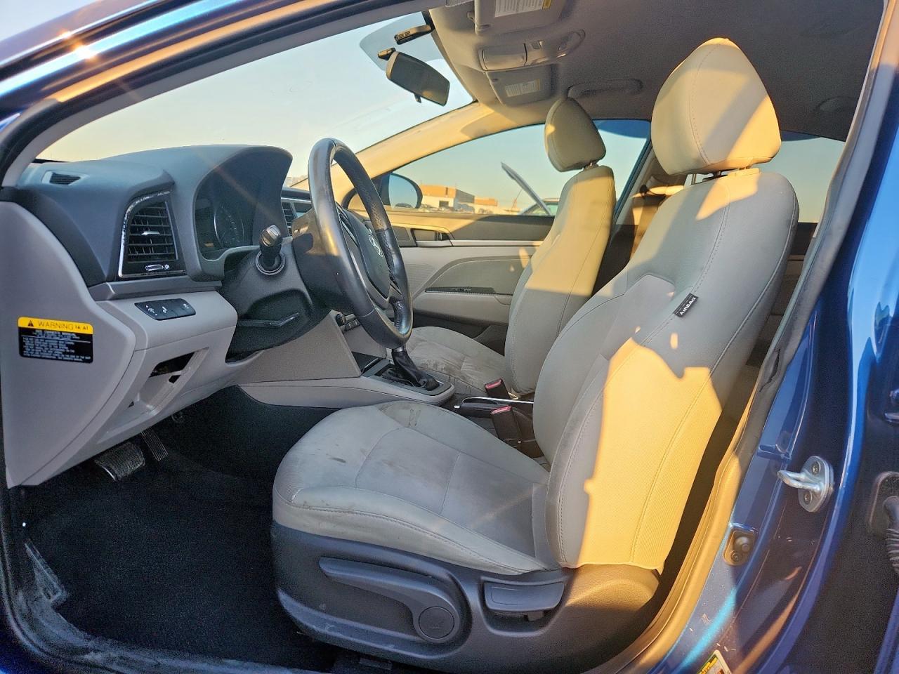 2017 HYUNDAI ELANTRA