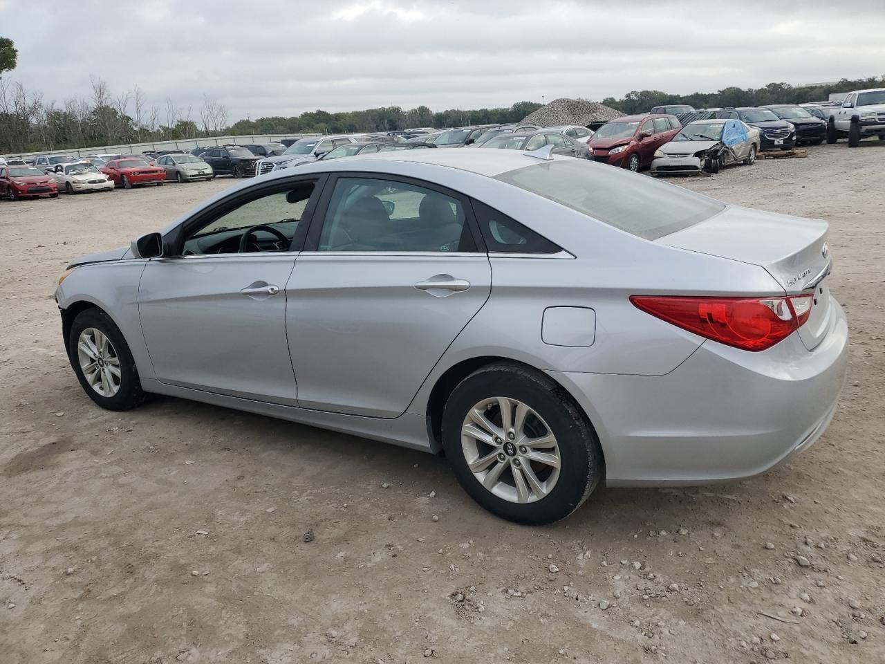 2011 HYUNDAI SONATA