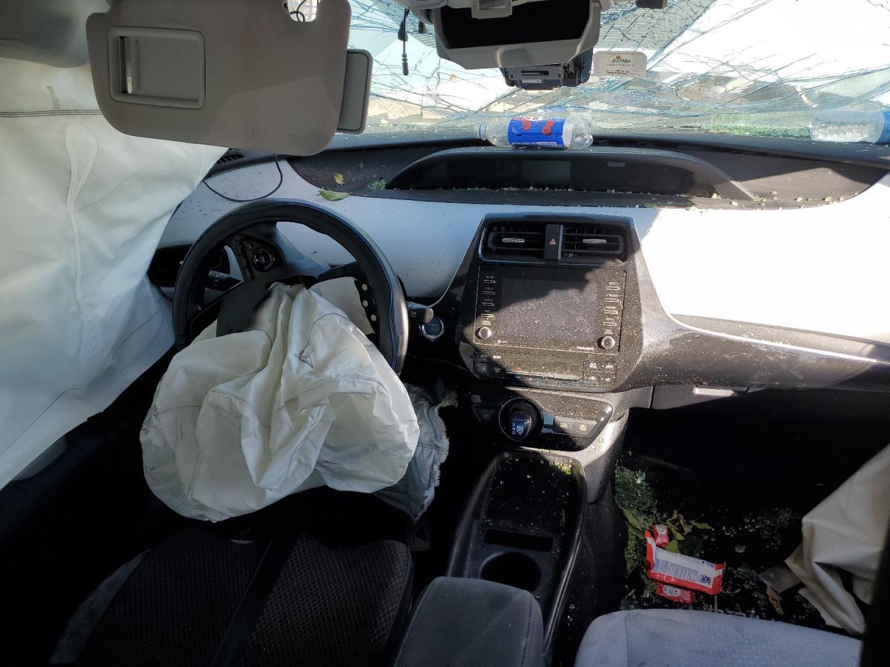 2021 TOYOTA PRIUS