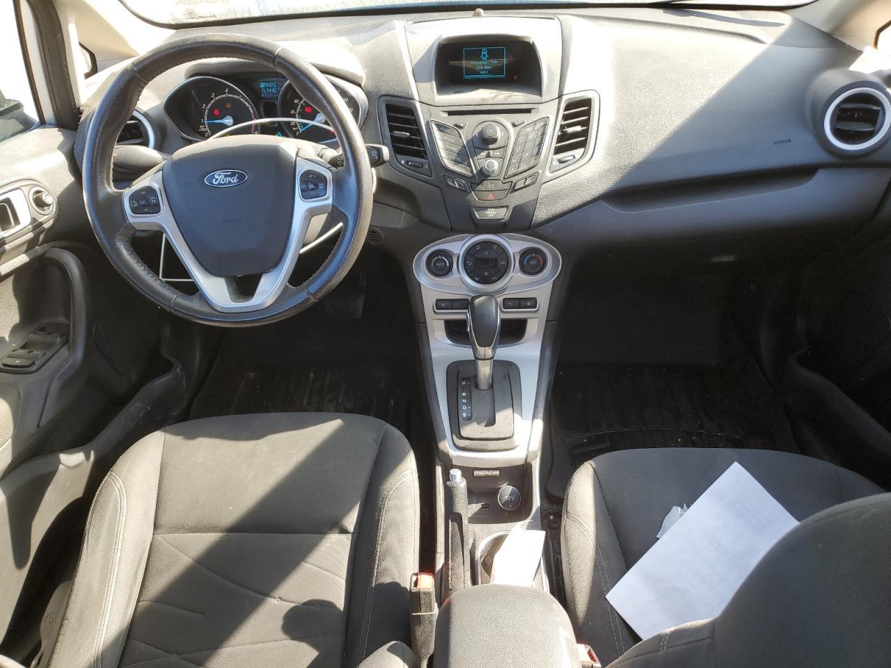2014 FORD Fiesta