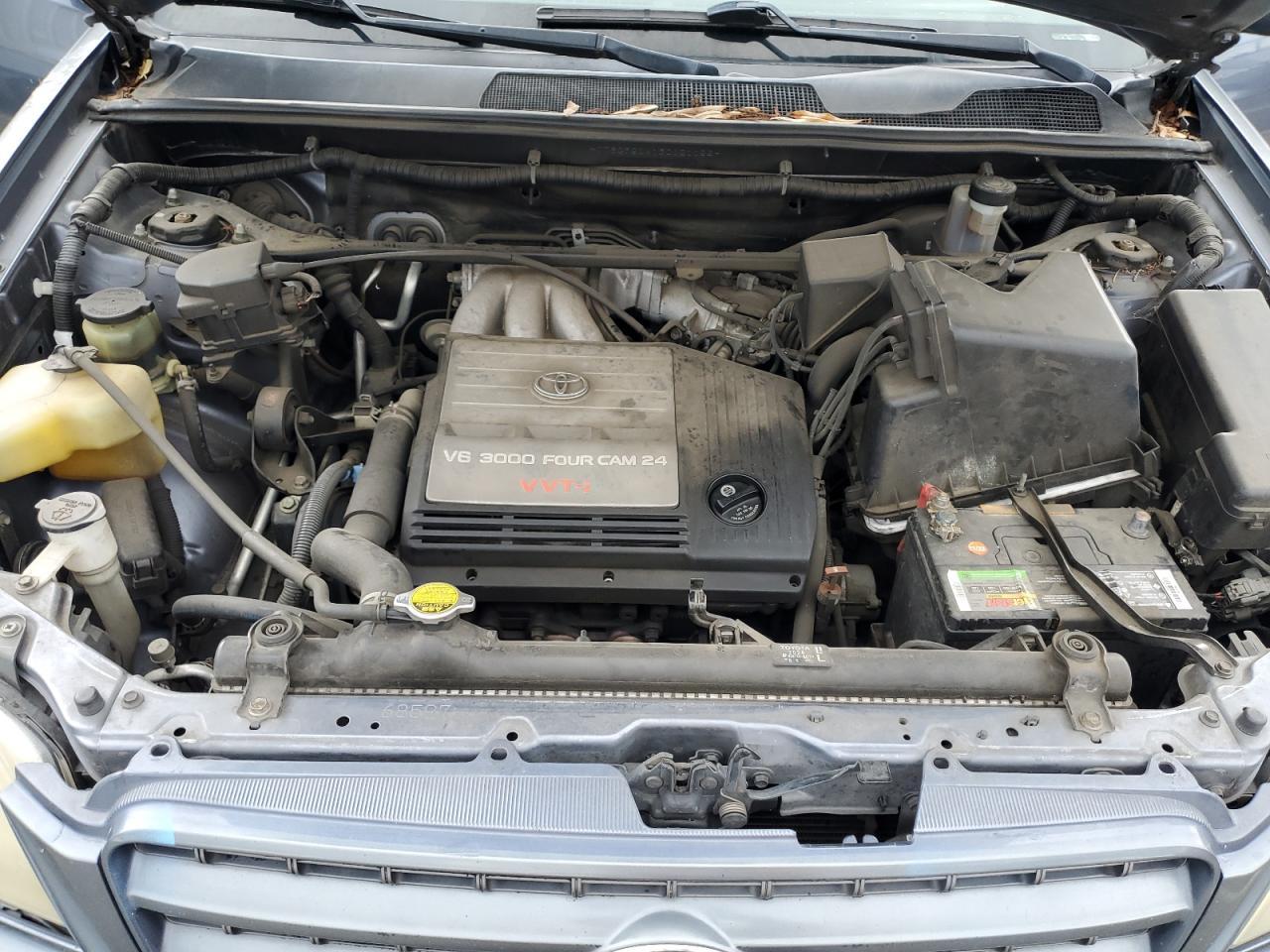 2003 TOYOTA HIGHLANDER