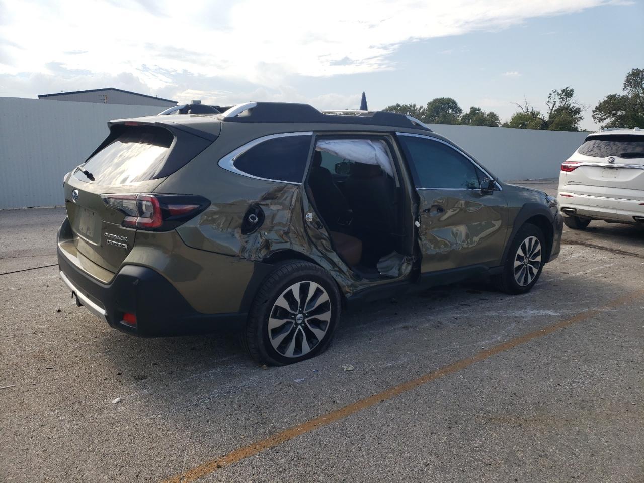 2024 SUBARU Outback