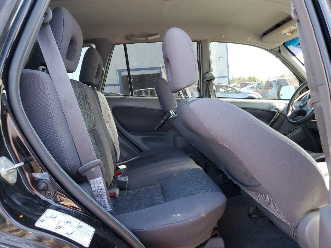 2003 TOYOTA RAV4