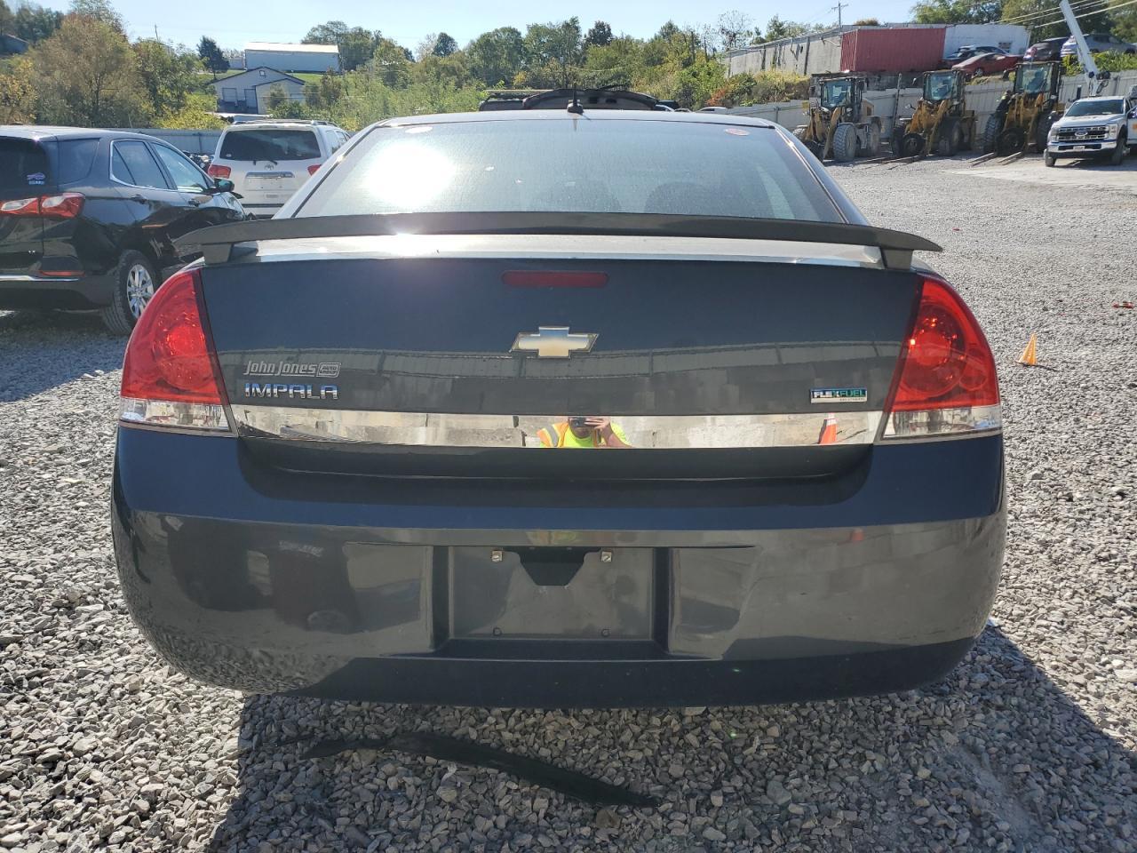2011 CHEVROLET IMPALA