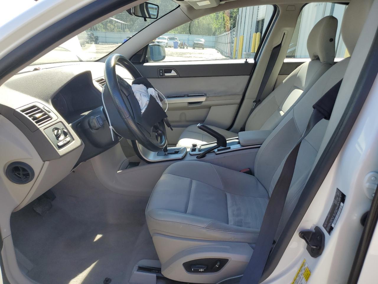 2009 VOLVO V50