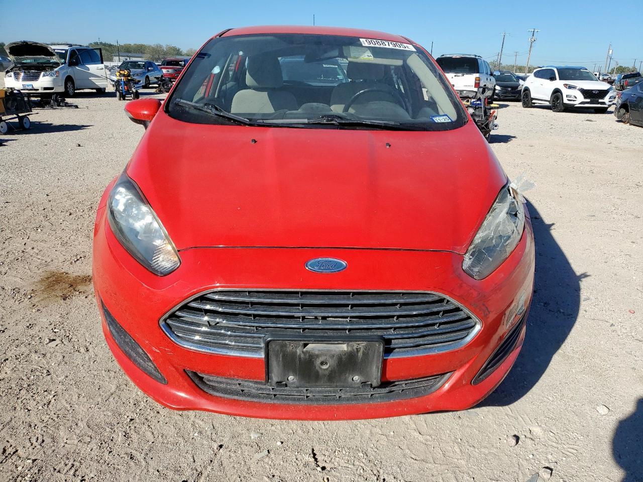 2015 FORD Fiesta