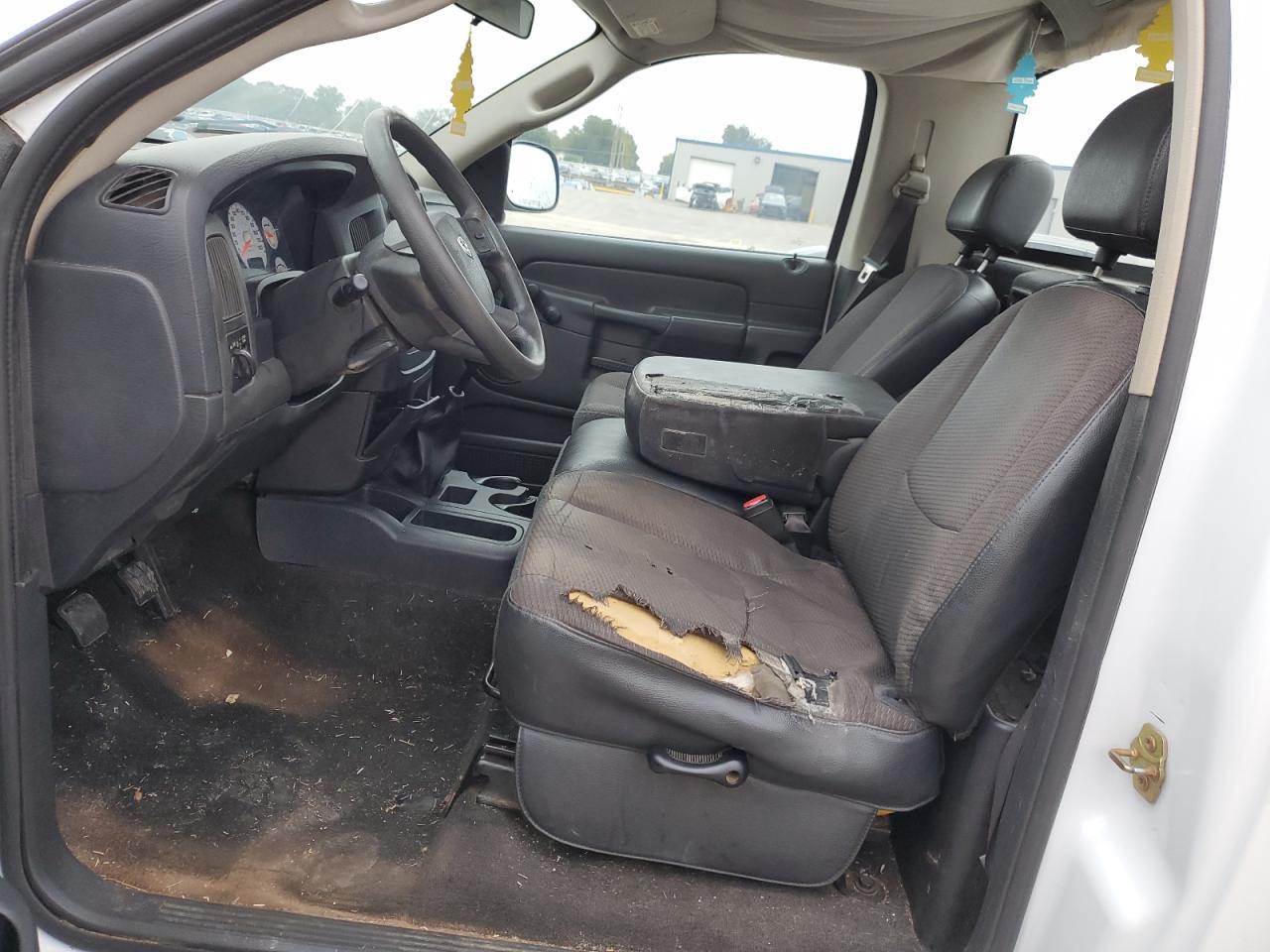 2004 DODGE RAM 1500