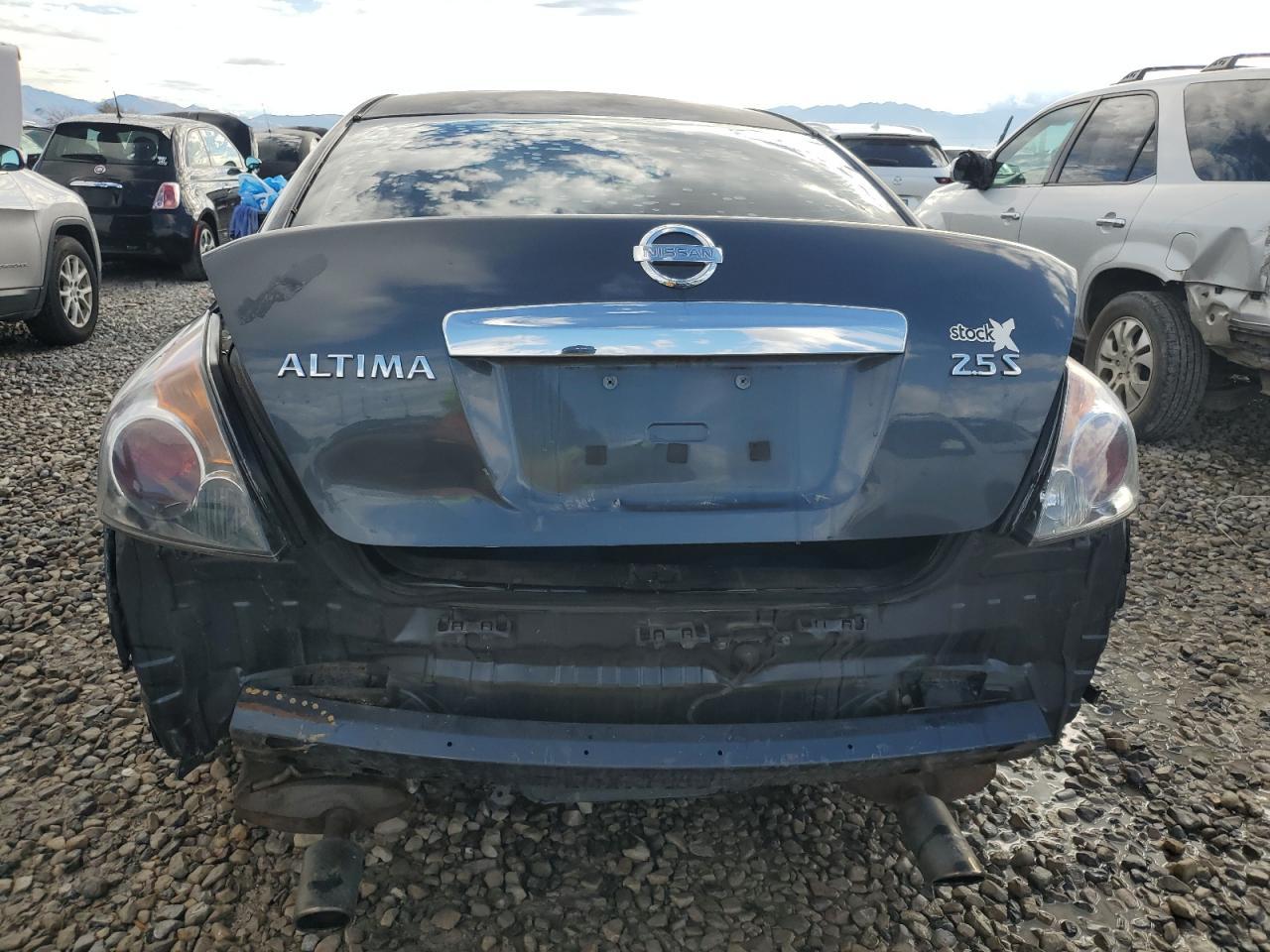 2010 NISSAN ALTIMA