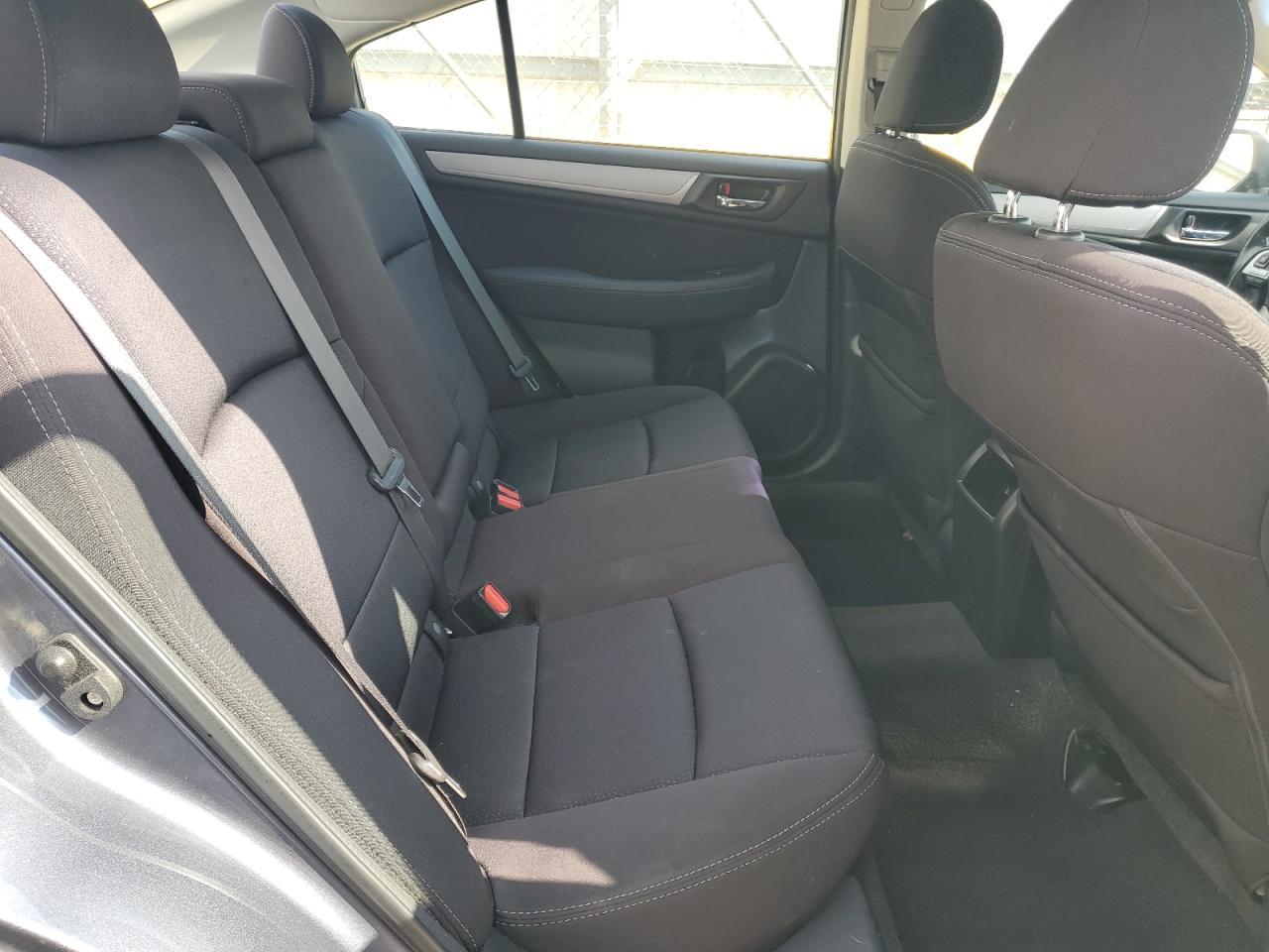 2016 SUBARU Legacy