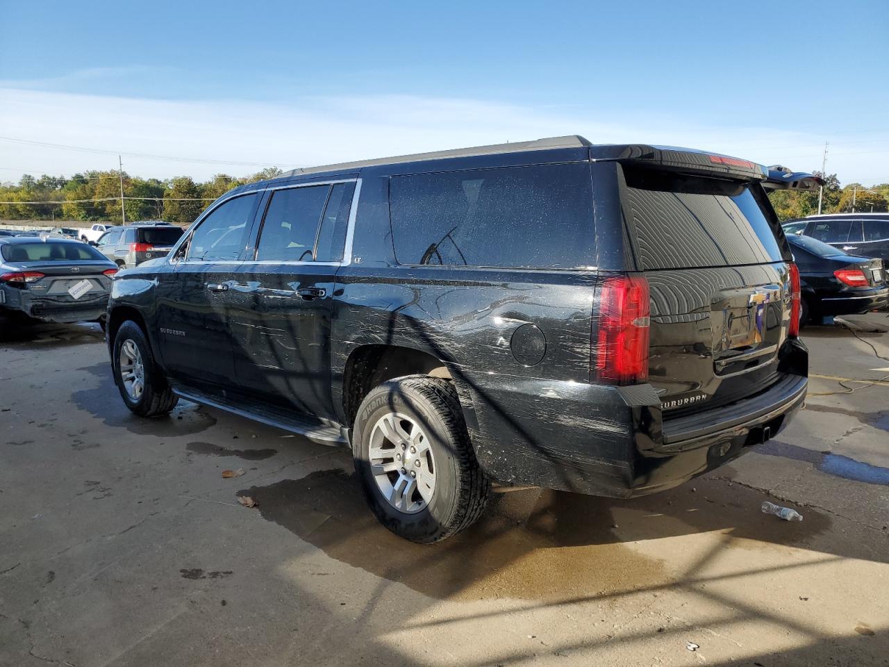 2015 CHEVROLET Suburban