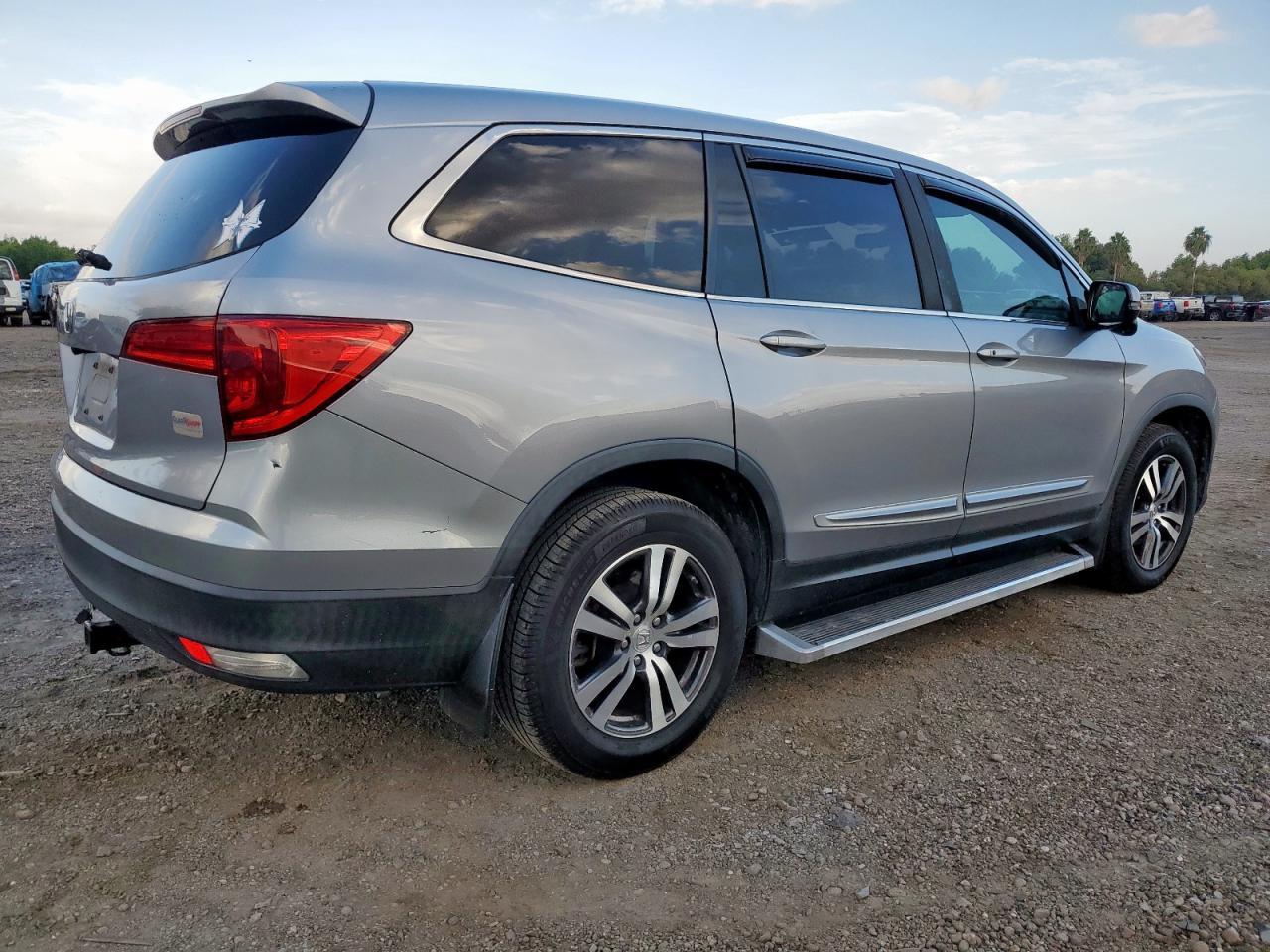 2018 HONDA PILOT