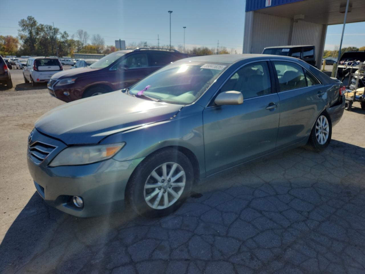 2011 TOYOTA CAMRY