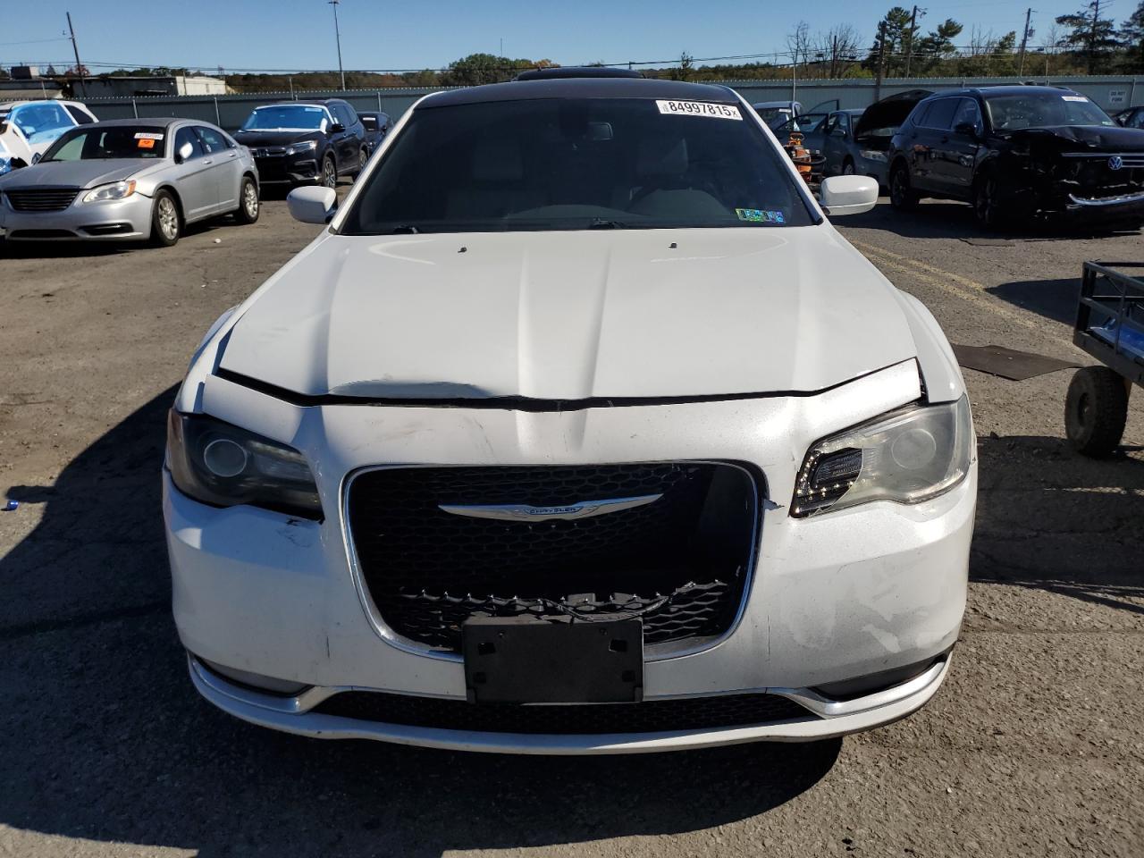 2019 CHRYSLER 300