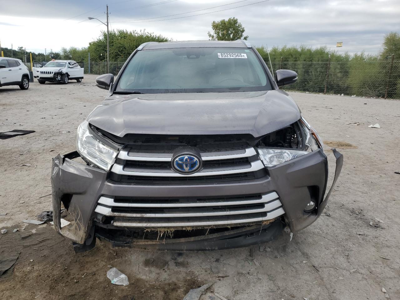2019 TOYOTA HIGHLANDER