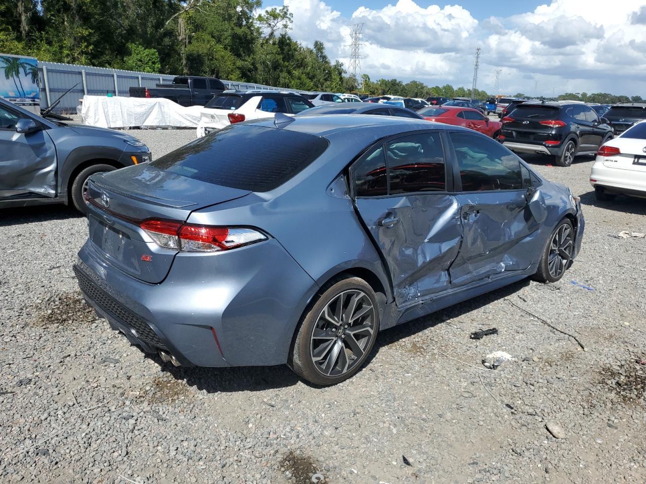 2022 TOYOTA COROLLA