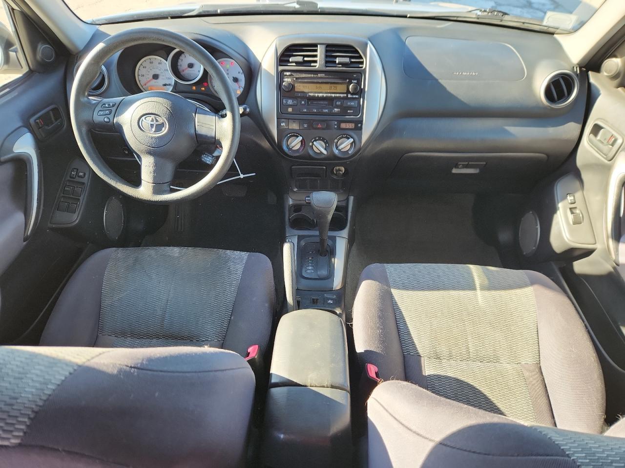 2004 TOYOTA RAV4