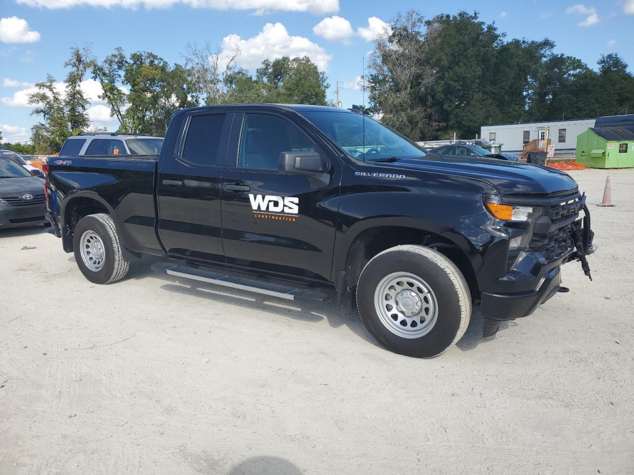 2024 CHEVROLET Silverado