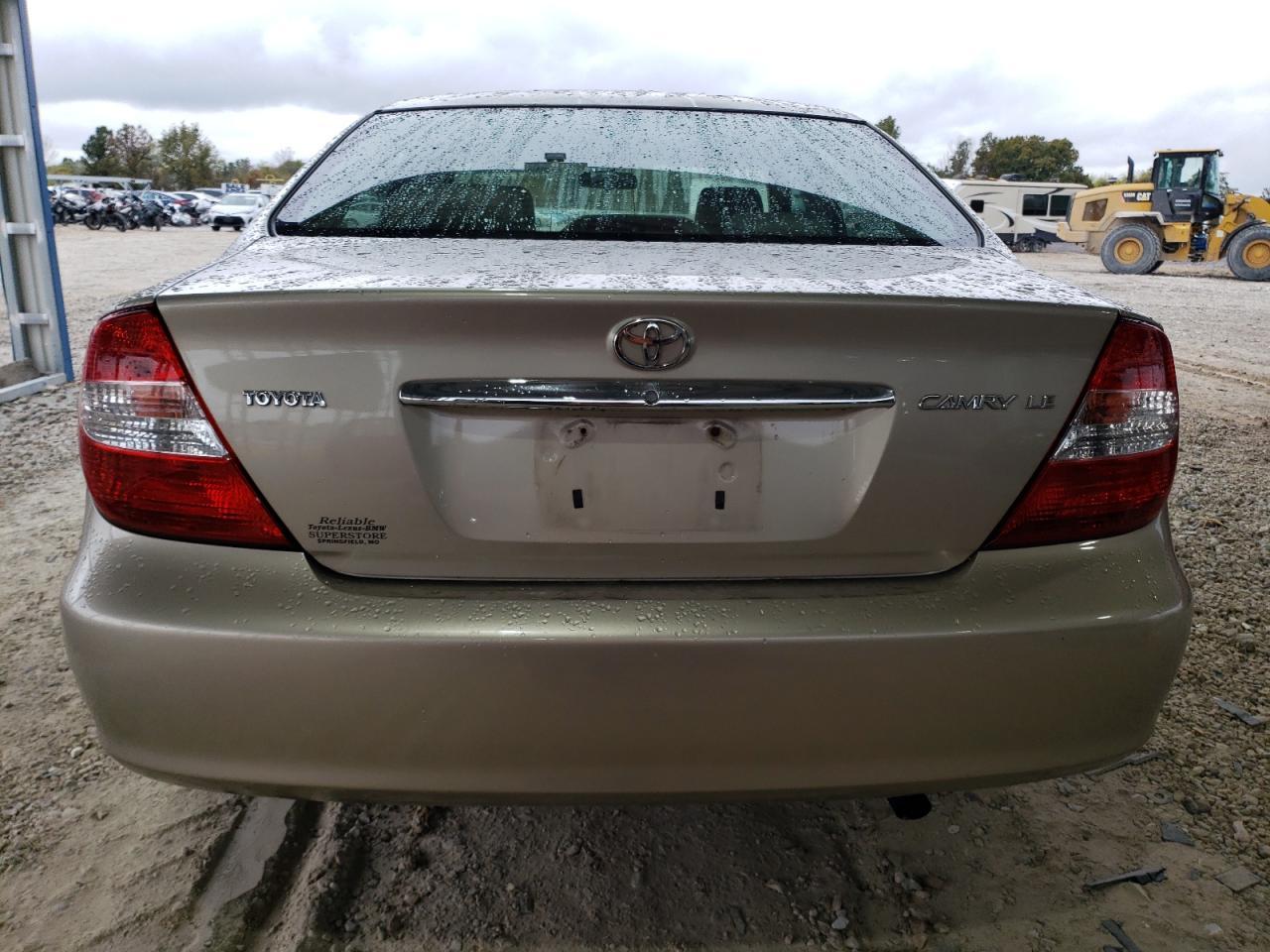 2004 TOYOTA CAMRY