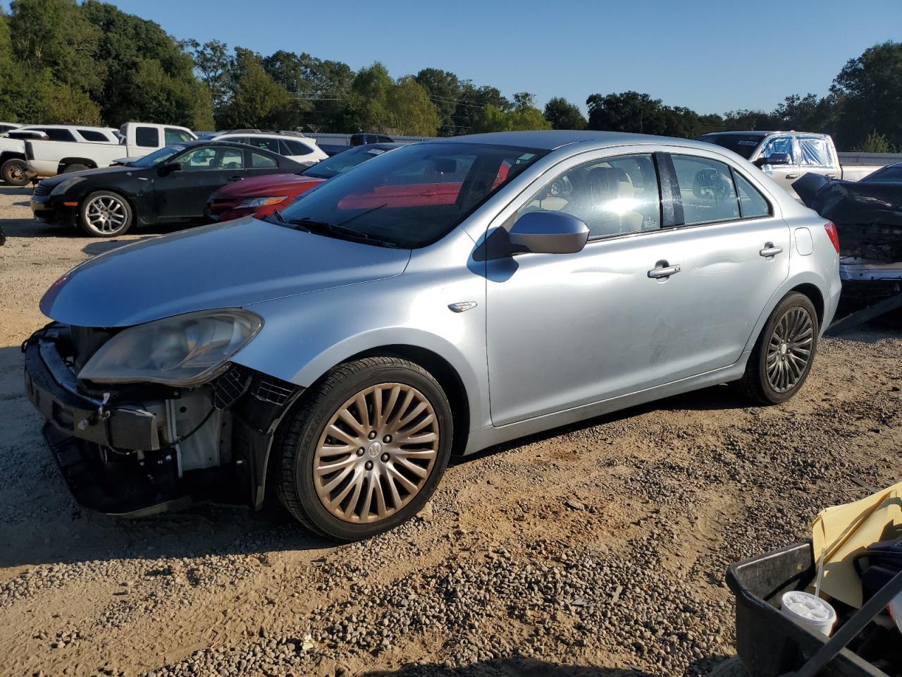 2012 SUZUKI Kizashi